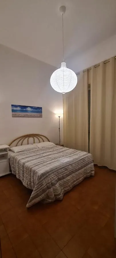 Appartamento vicino al mare in zona centrale! Viareggio 0*,  Italia