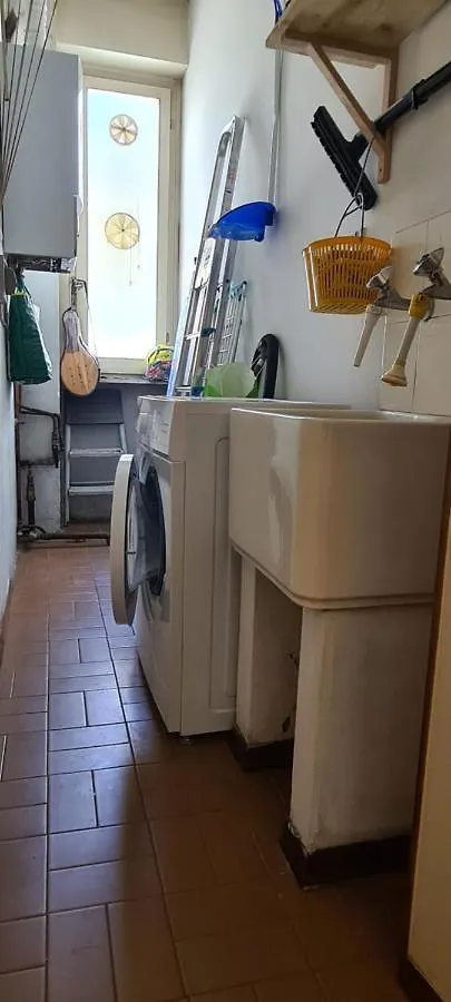 Appartamento Per Le Vacanze Vicino Al Mare, In Zona Centrale! Viareggio