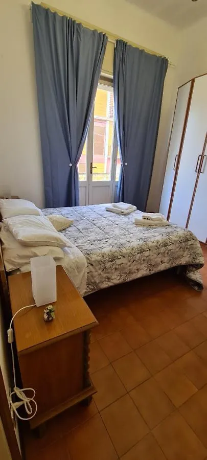 Apartment Appartamento Per Le Vacanze Vicino Al Mare, In Zona Centrale! Viareggio