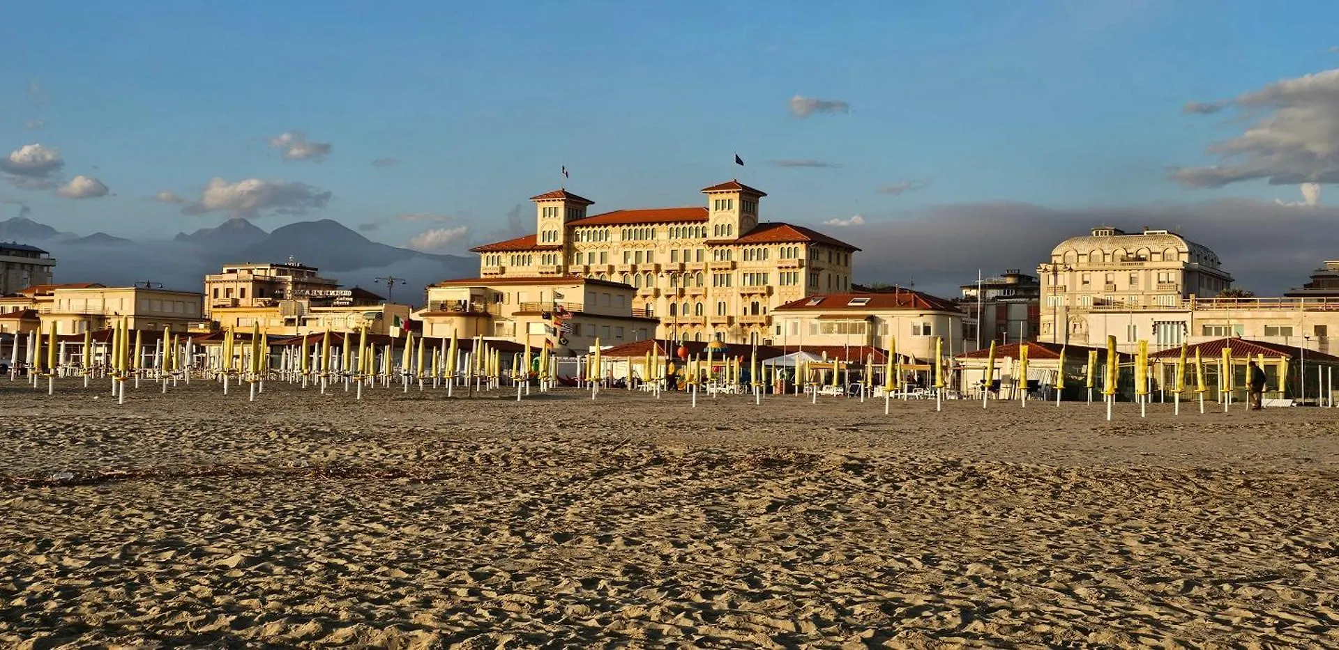 Appartamento Per Le Vacanze Vicino Al Mare, In Zona Centrale! Viareggio 0*,  Italy